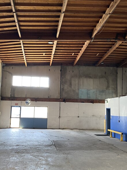 451 Ryder St, Vallejo, CA for lease - Interior Photo - Image 2 of 30