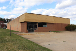 Former Dollar General - Warehouse