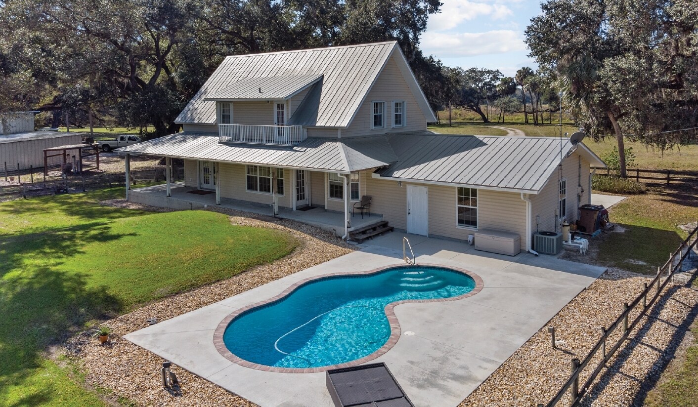 19500 Armeda Rd, Alva, FL for sale Primary Photo- Image 1 of 1