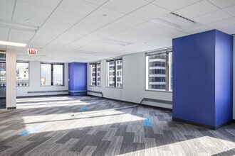 311 S Wacker Dr, Chicago, IL for lease Interior Photo- Image 2 of 3