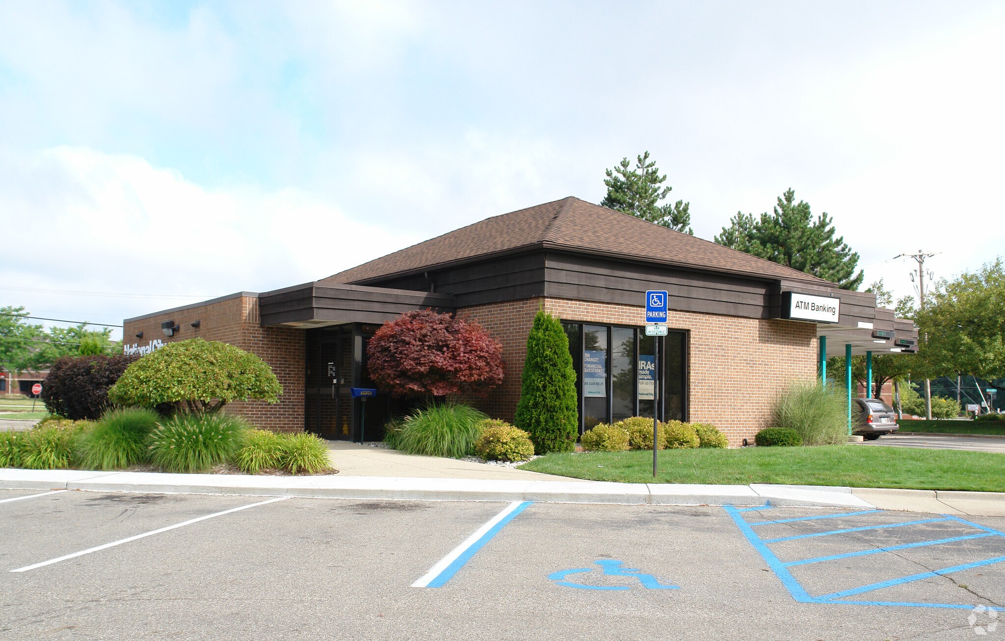 1621 Haslett Rd, Haslett, MI for sale Primary Photo- Image 1 of 1