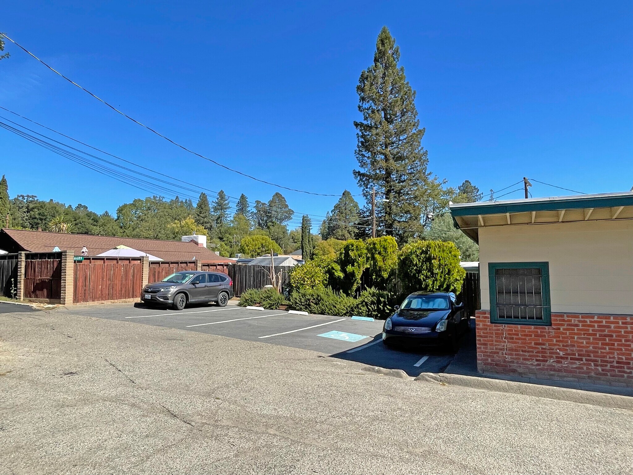 6685 Front St, Forestville, CA 95436 Office/Retail Bldg for Sale