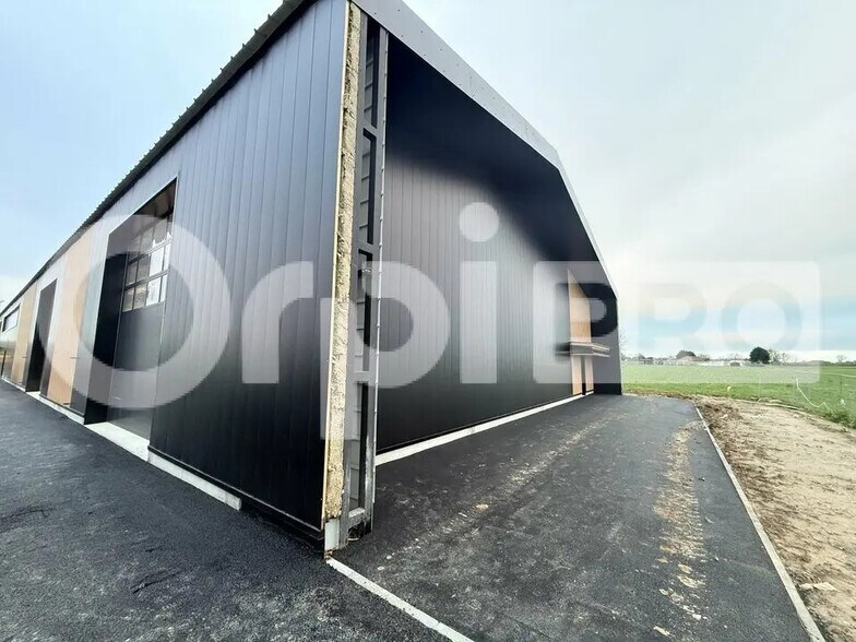 Flex in Le Havre for lease - Building Photo - Image 3 of 6