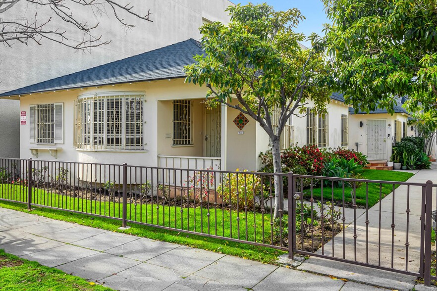 3631 Motor Ave, Los Angeles, CA for sale - Primary Photo - Image 1 of 25