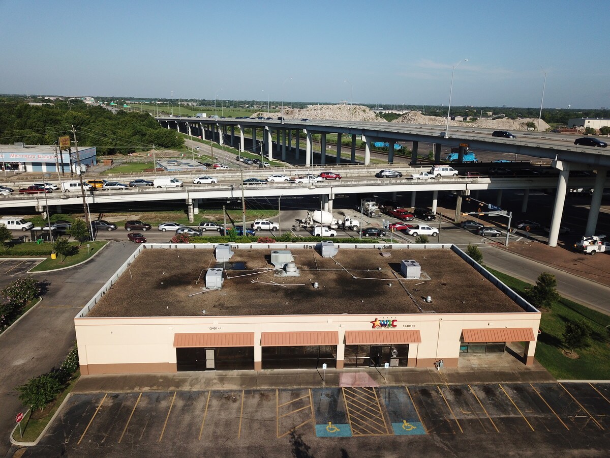 12401 1/2 S Post Oak Rd, Houston, TX 77045