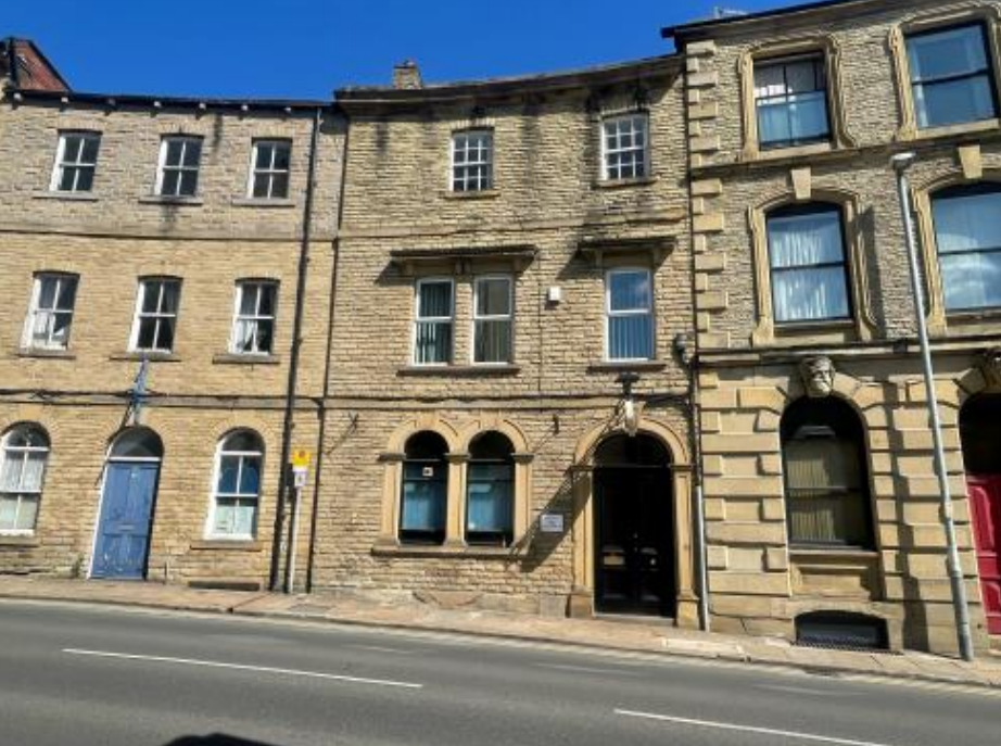 5 Wellington St, Dewsbury for sale Building Photo- Image 1 of 2