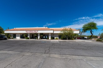 3663 E Sunset Rd, Las Vegas, NV for lease Building Photo- Image 2 of 8