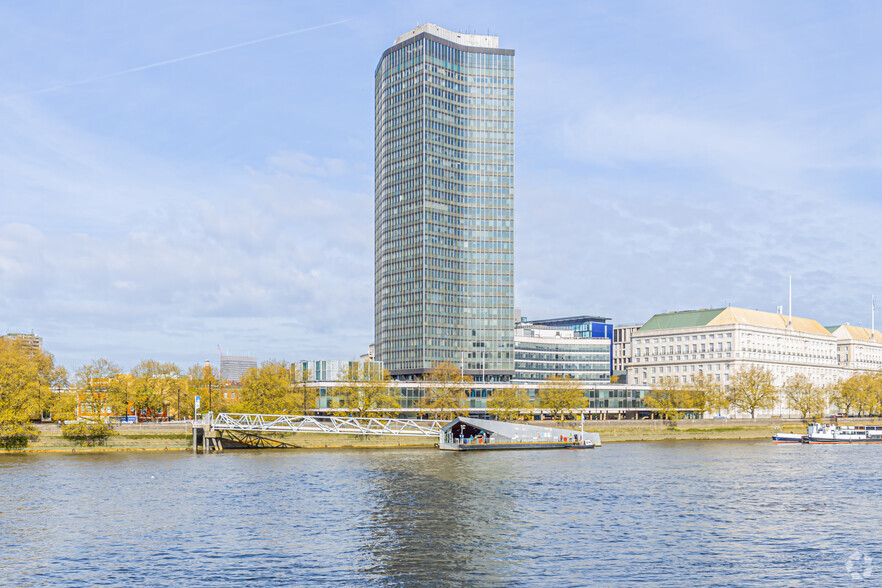 21-30 Millbank, London for lease - Building Photo - Image 1 of 8