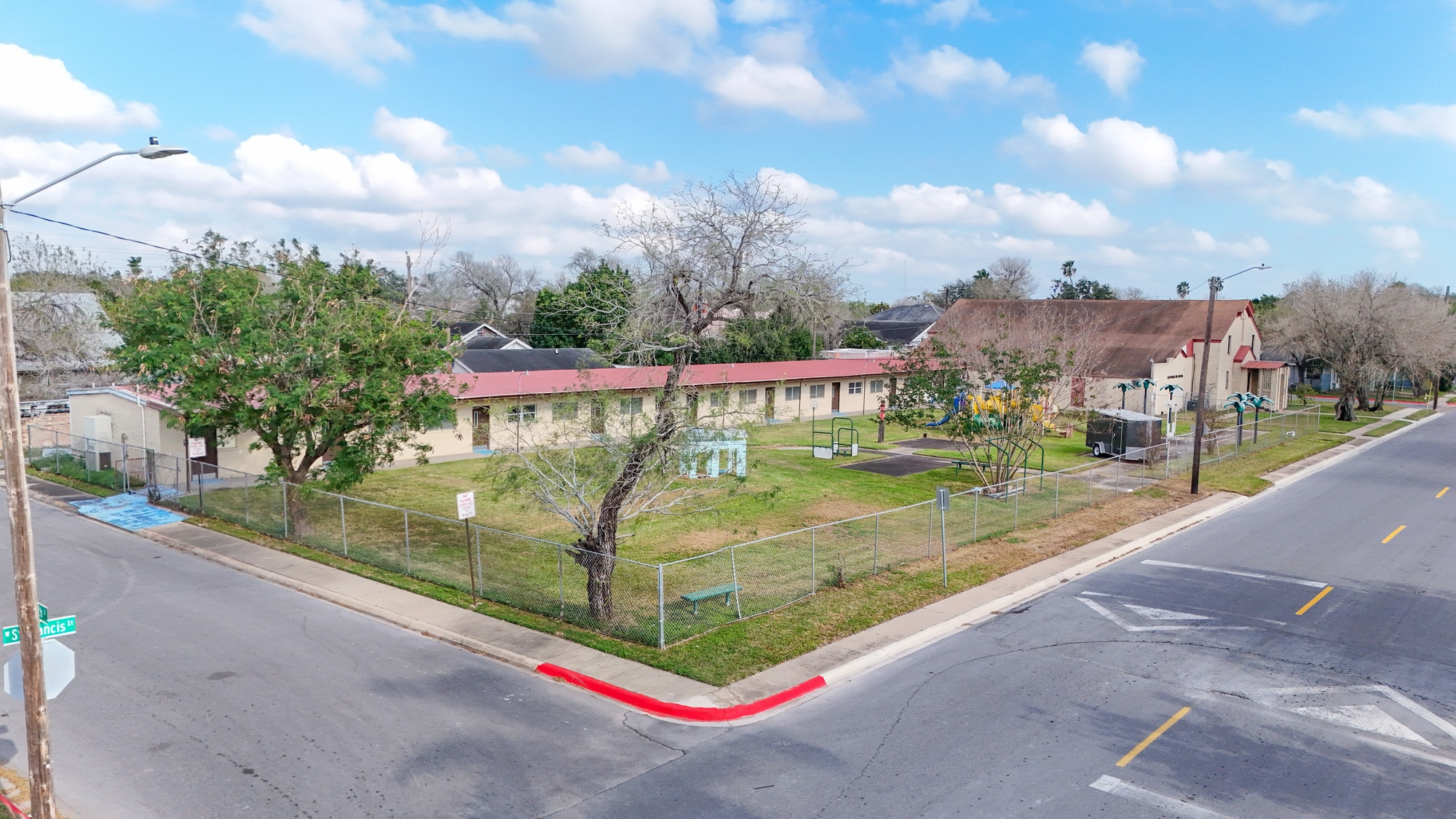 624 E Saint Francis St, Brownsville, TX for sale Primary Photo- Image 1 of 9