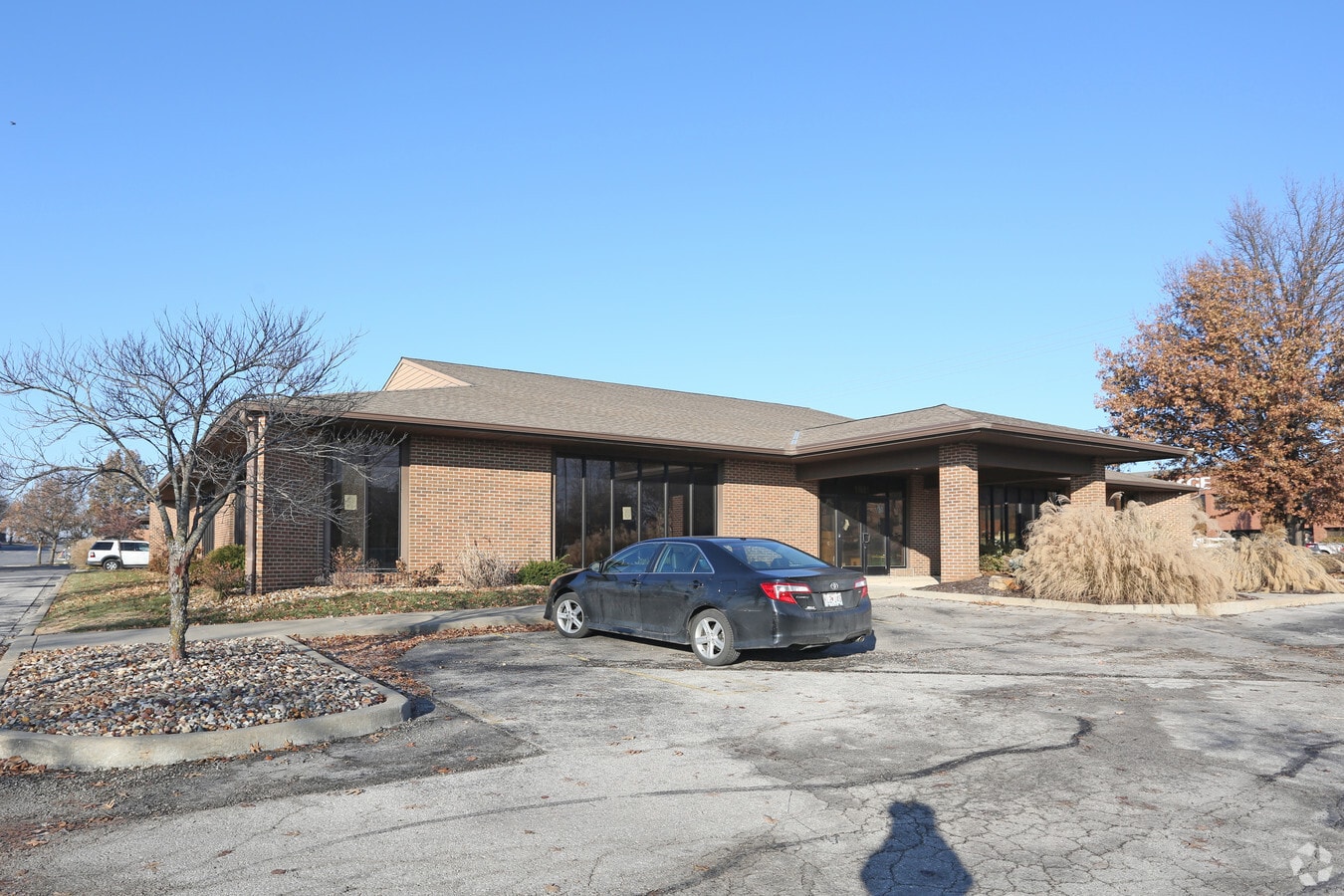 11661 College Blvd, Overland Park, KS 66210 11661 College Blvd, Overland Park, KS 66210