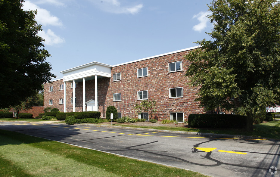 105 Loudon Rd, Concord, NH for sale - Primary Photo - Image 1 of 1