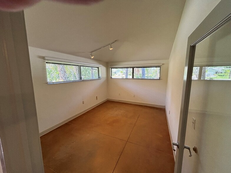 10271 Deer Run Farms Rd, Fort Myers, FL for lease - Building Photo - Image 3 of 10