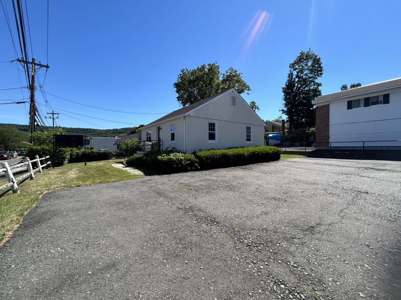 5 S Route 9W, West Haverstraw, NY for lease - Primary Photo - Image 1 of 9