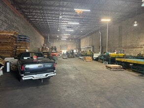 9126-9166 Euclid Ave, Manassas, VA for lease Interior Photo- Image 1 of 2