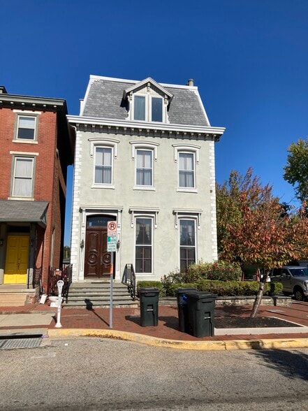 157 E Main St, Elkton, MD for sale - Primary Photo - Image 1 of 1