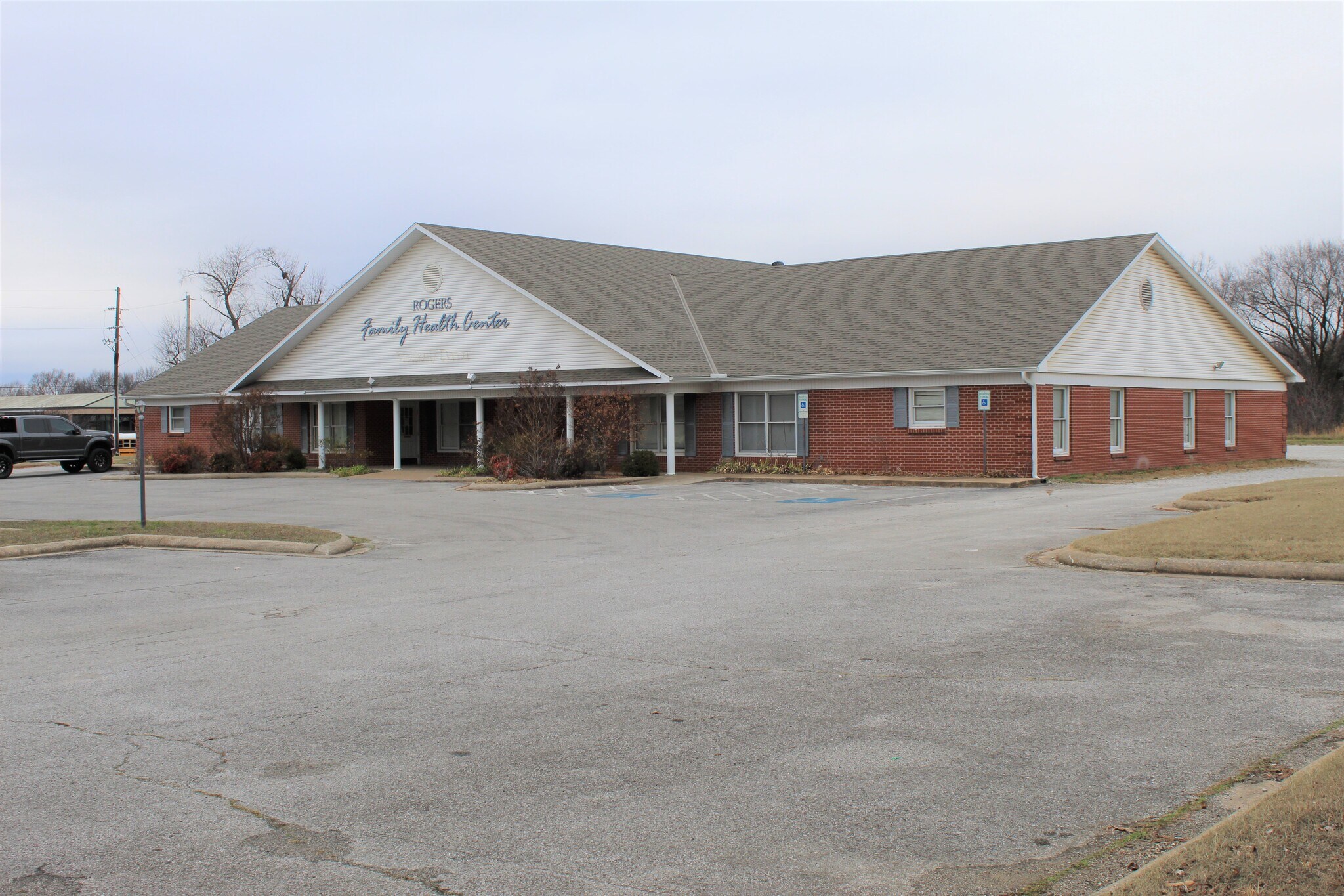 1615 W Persimmon St, Rogers, AR for sale Building Photo- Image 1 of 1