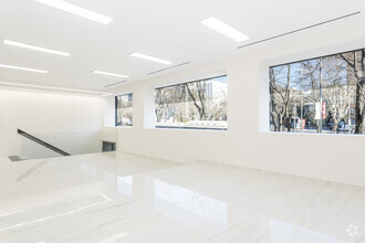 Office in Madrid, MAD for lease Interior Photo- Image 2 of 15