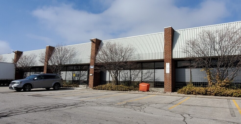 2220 Midland Ave, Toronto, ON for lease - Building Photo - Image 2 of 8