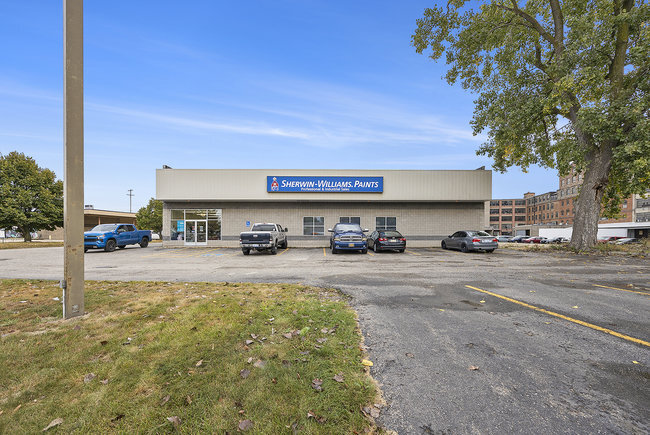 440 Cesar E Chavez Ave SW, Grand Rapids, MI for sale - Building Photo - Image 3 of 3