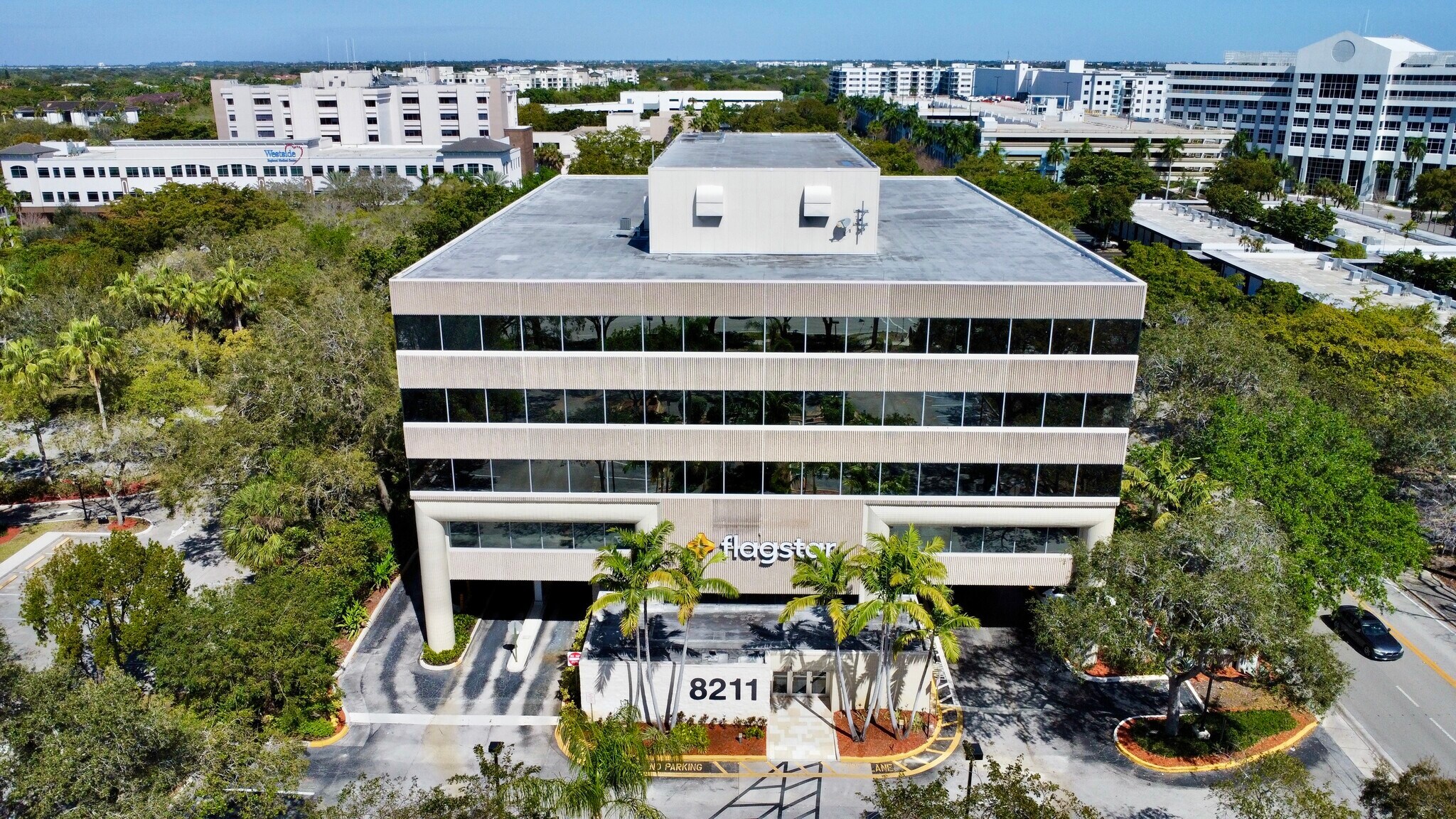 8211 W Broward Blvd, Plantation, FL 33324 Flagstar Bank Plaza