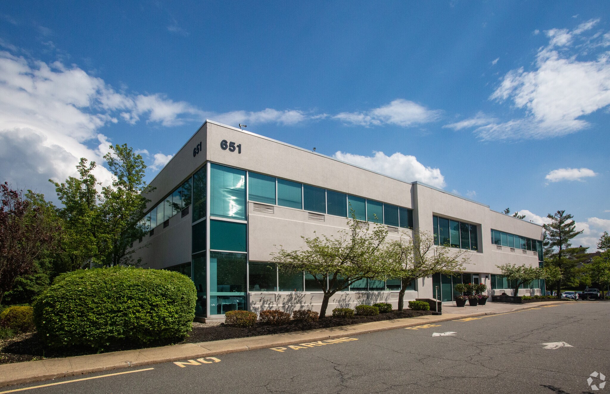 651 Old Mount Pleasant Ave, Livingston, NJ for lease Building Photo- Image 1 of 14