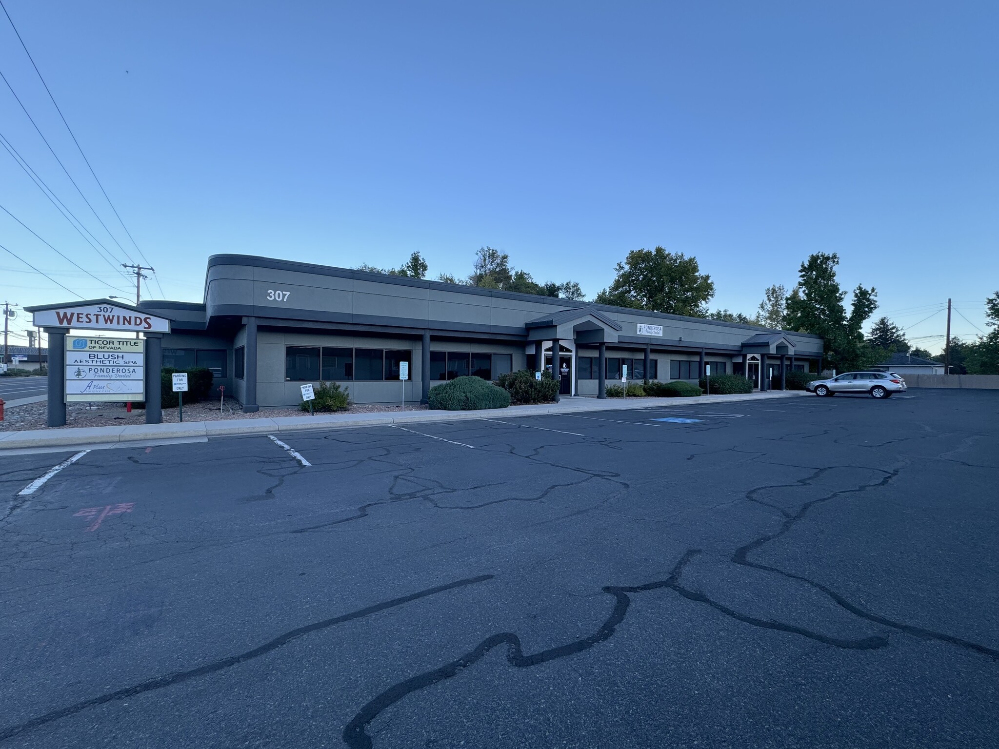 307 W Winnie Ln, Carson City, NV for lease Building Photo- Image 1 of 8