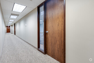 10650 Red Circle Drive, Minnetonka, MN for lease Interior Photo- Image 2 of 8