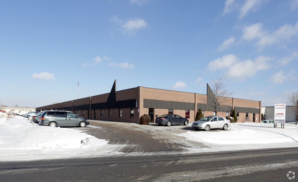 120 Turnbull Ct, Cambridge, ON for sale - Primary Photo - Image 1 of 1