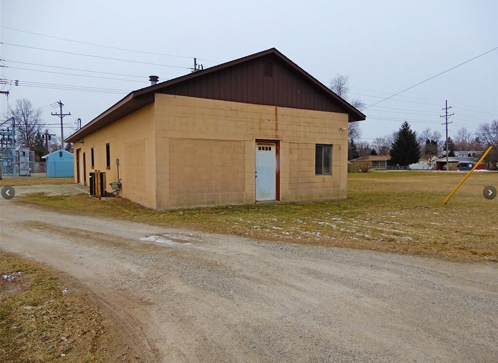 36525 Sibley Rd, New Boston, MI for sale Primary Photo- Image 1 of 1