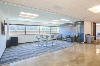 299 N Euclid Ave, Pasadena, CA for lease Interior Photo- Image 2 of 5