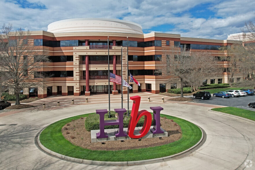 1000 E Hanes Mill Rd, Winston-Salem, NC for sale - Building Photo - Image 1 of 10