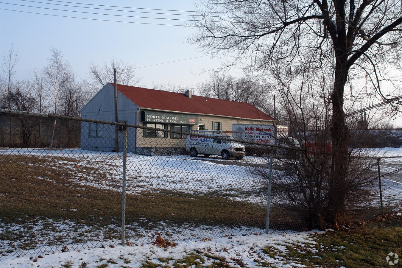 100 N Cedar St, Imlay City, MI 48444 Property Record