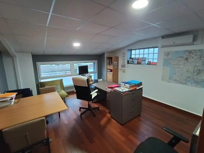 34 Rue De Vaucelle, Argenteuil for sale - Building Photo - Image 3 of 8