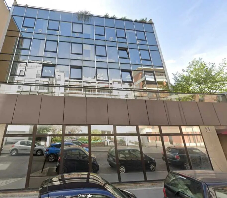 Office in Boulogne-Billancourt for lease Building Photo- Image 1 of 11