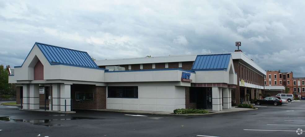 29-39 Market St, Amsterdam, NY for lease - Building Photo - Image 3 of 11