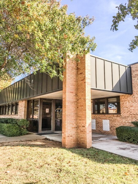 1601 9th St, Wichita Falls, TX for sale - Building Photo - Image 2 of 81