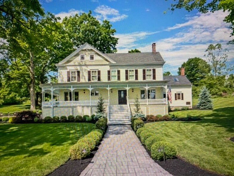 97 Grayrock Rd, Clinton Township, NJ for lease - Building Photo - Image 2 of 50