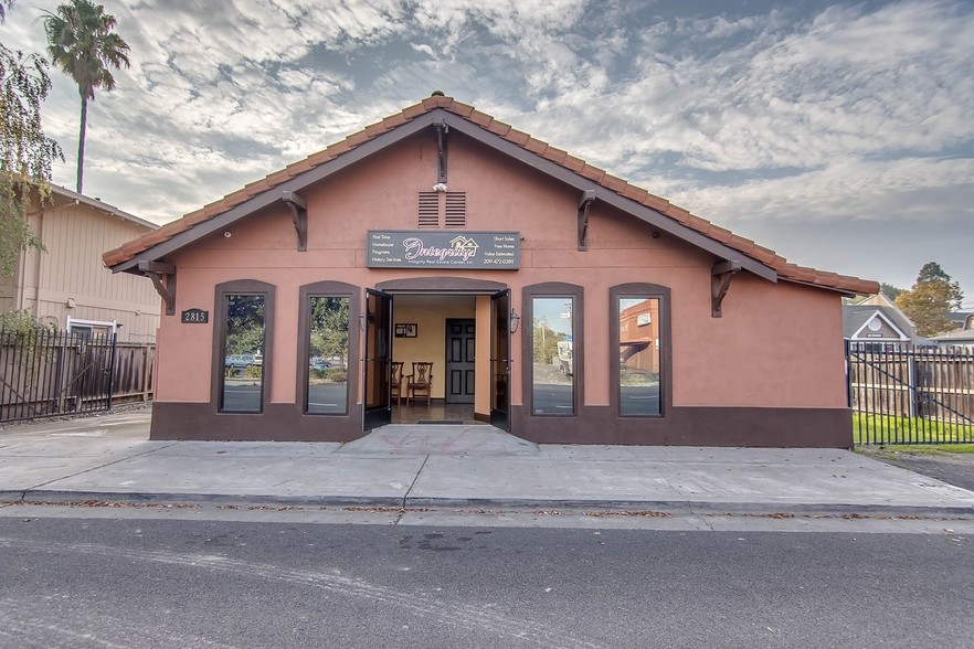 2815 N California St, Stockton, CA for sale - Primary Photo - Image 1 of 1