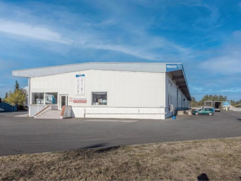 Flex in Portet-sur-Garonne for lease - Building Photo - Image 1 of 12