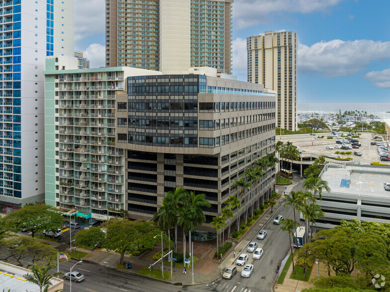 1601 Kapiolani Blvd, Honolulu, HI for lease - Building Photo - Image 1 of 8