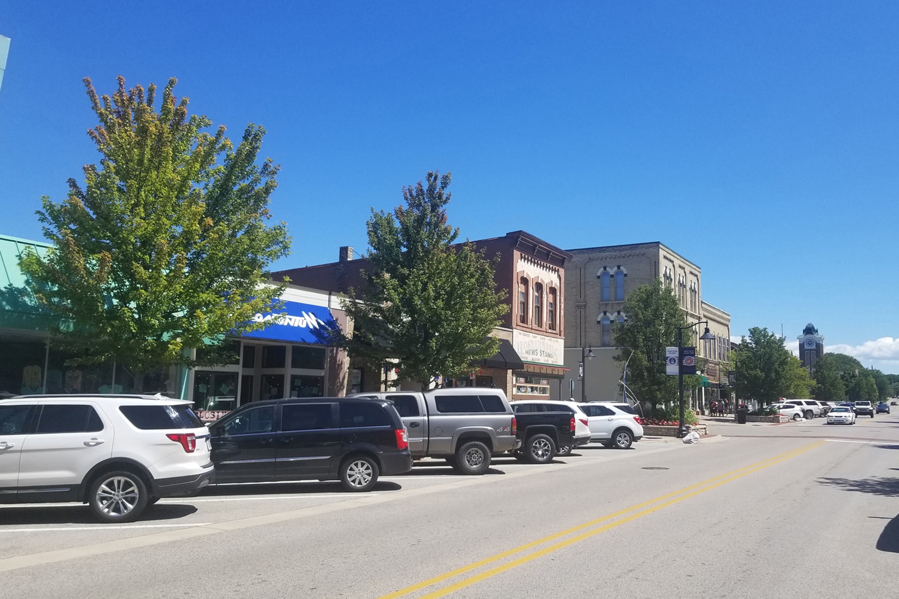 129 Washington Ave, Grand Haven, MI for sale Building Photo- Image 1 of 1