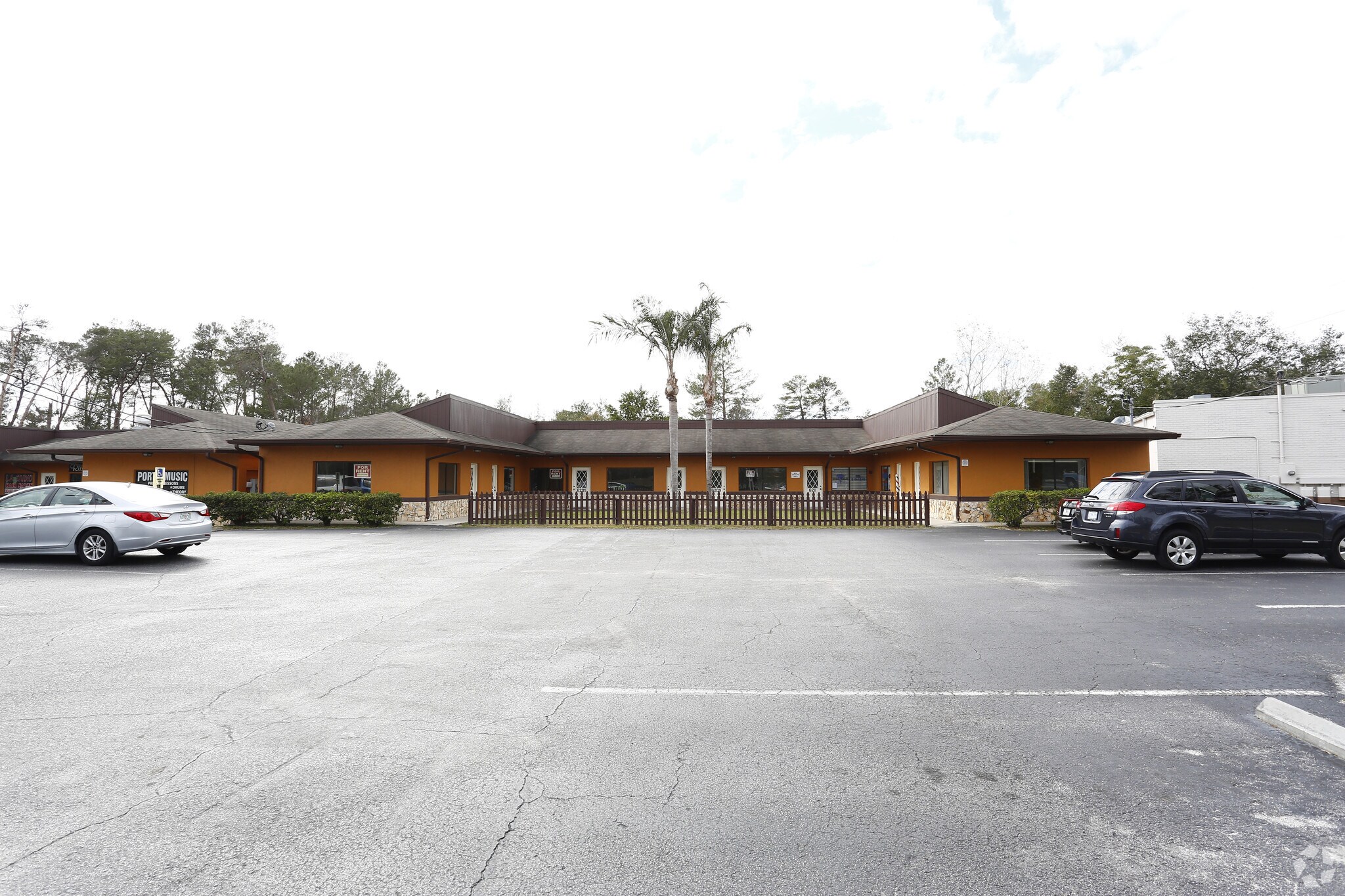 6201 Deltona Blvd, Spring Hill, FL for sale Primary Photo- Image 1 of 1