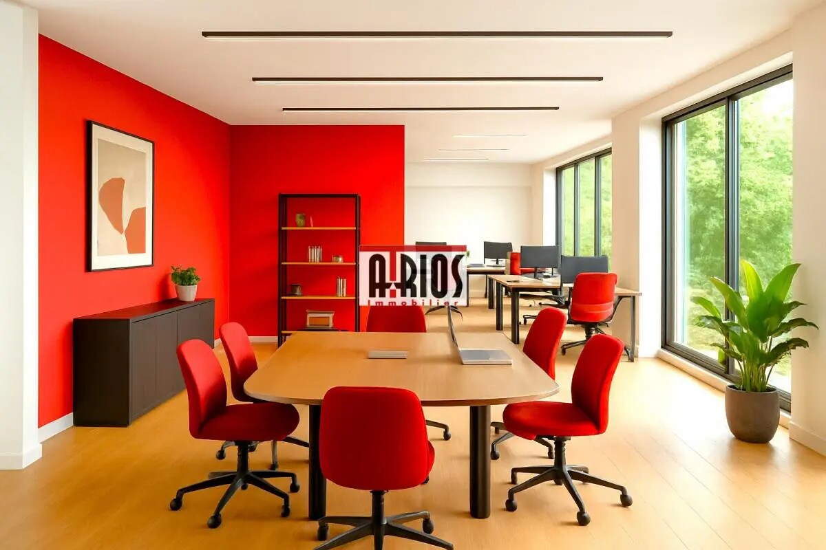 Office in Toulon for lease Interior Photo- Image 1 of 3