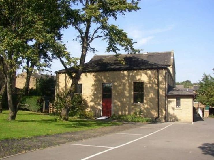 34 Church St, Huddersfield for sale - Primary Photo - Image 1 of 1