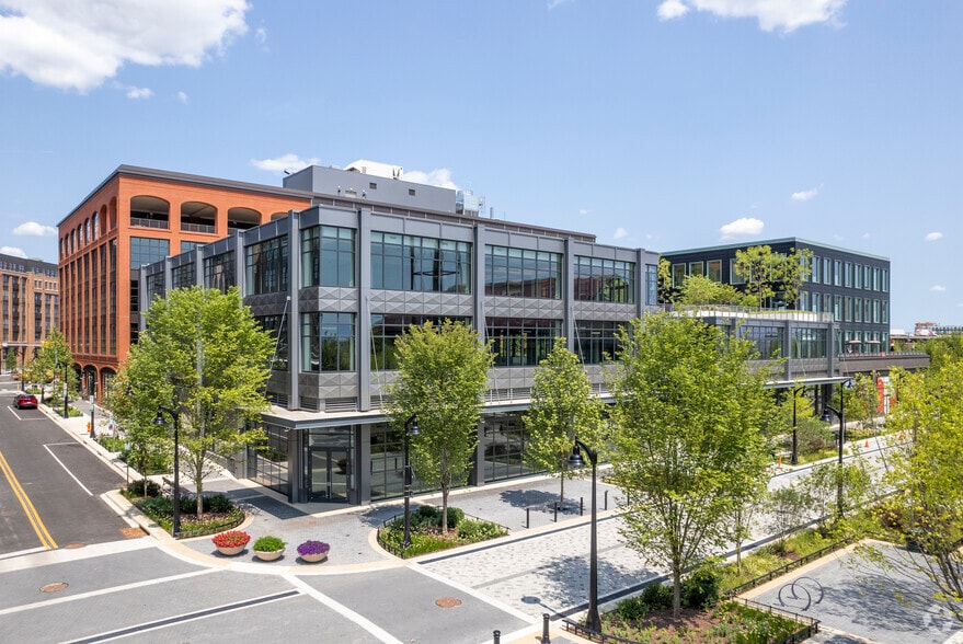 101 Dickman St, Baltimore, MD for lease - Building Photo - Image 2 of 11