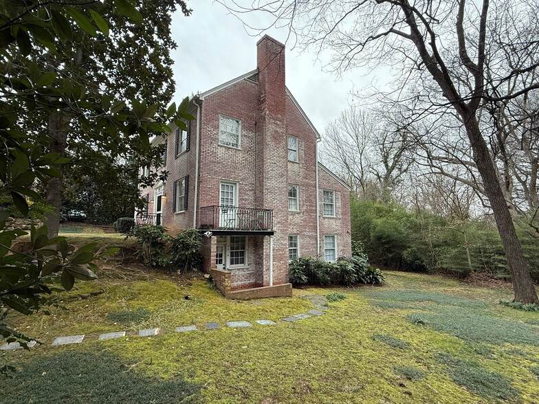 501 North St, Chapel Hill, NC for sale - Building Photo - Image 3 of 6