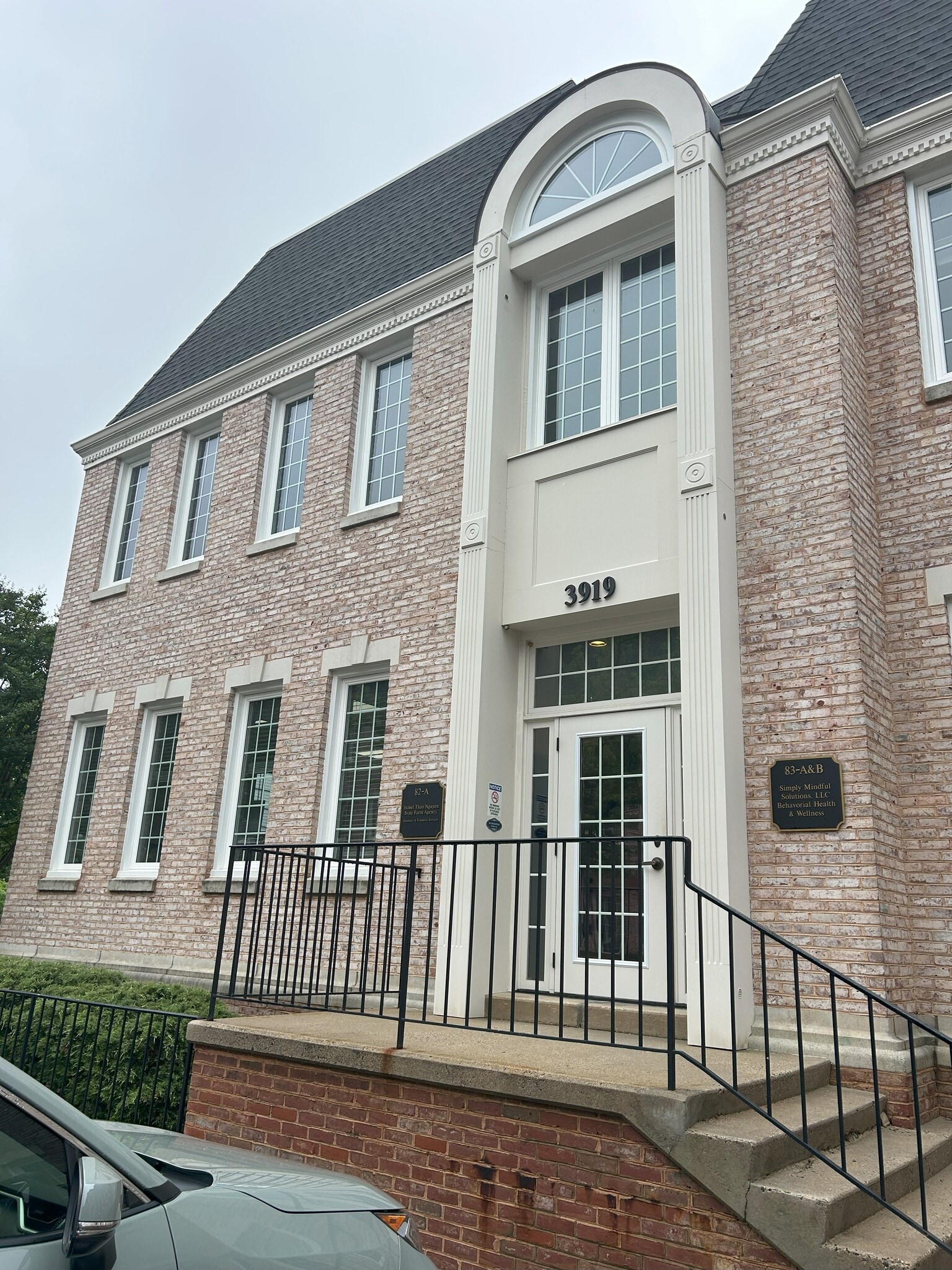 3919 Blenheim Blvd, Fairfax, VA for lease Building Photo- Image 1 of 6