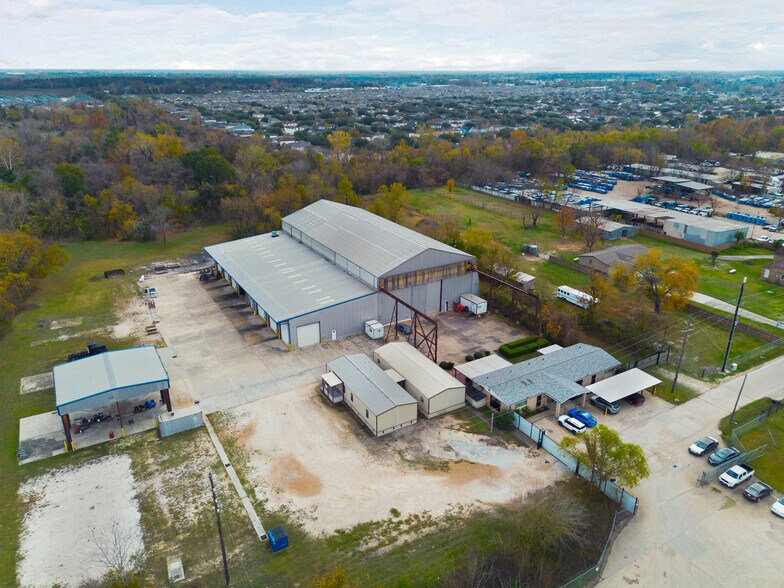 12050 Proctor St, Houston TX - Warehouse
