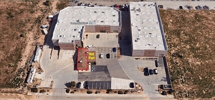 42450 12th St W, Lancaster, CA - AERIAL map view