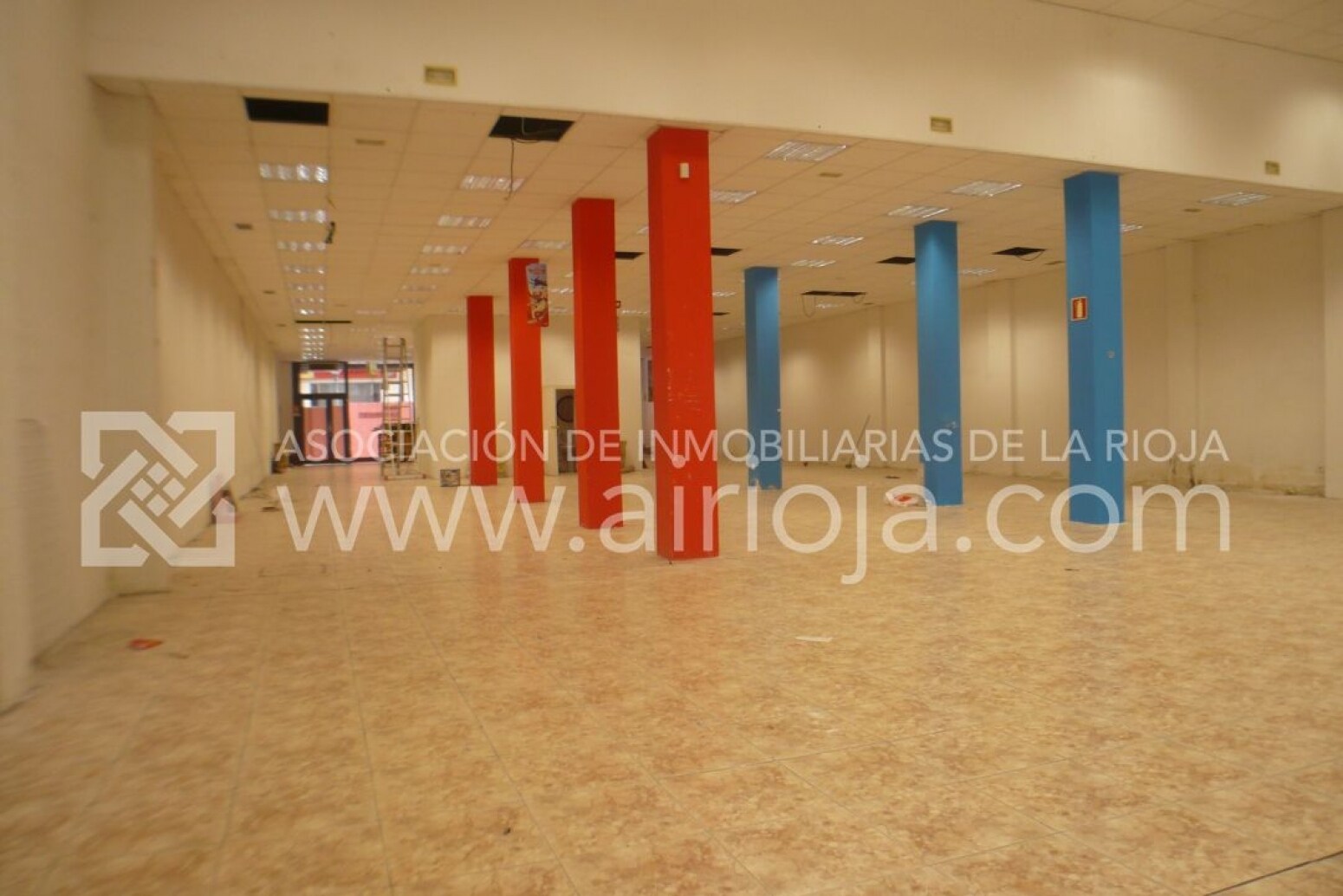 Multifamily in Logroño, La Rioja for sale Primary Photo- Image 1 of 2